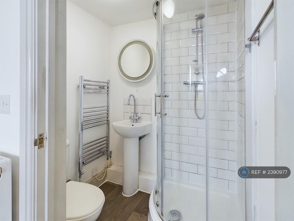 Room 7 Ensuite