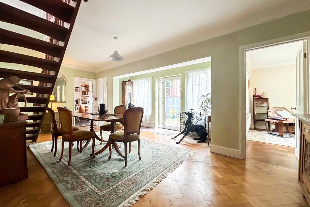 Entrance/Reception