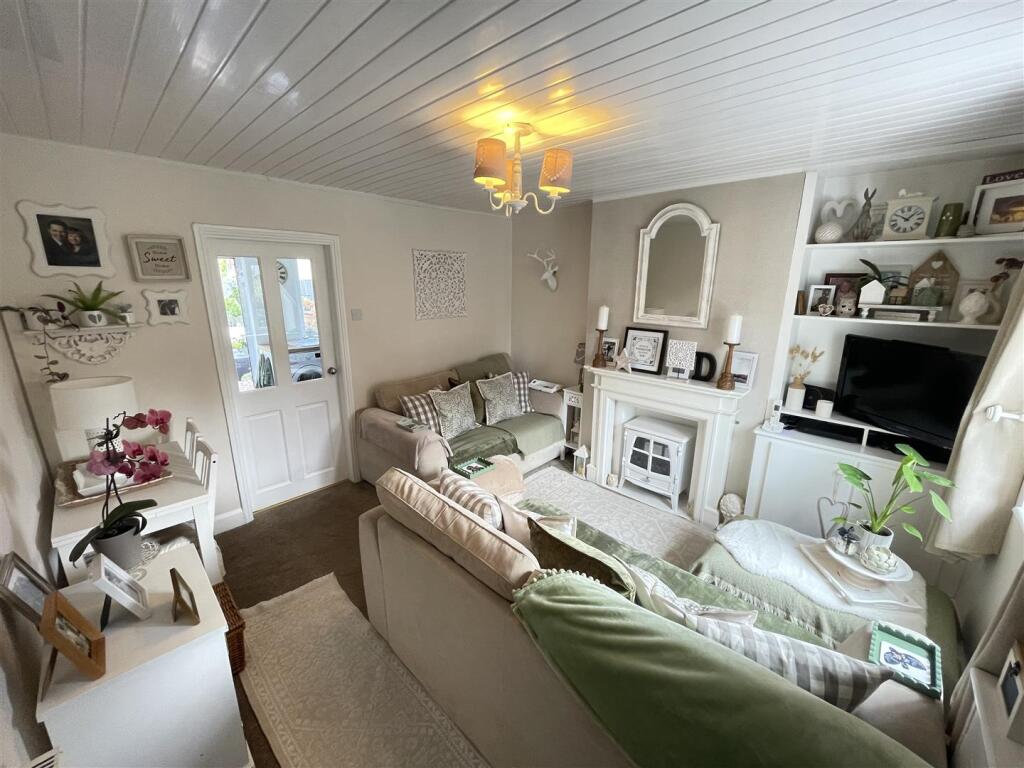 Photo 04-07-2025, 10 07 23.jpg