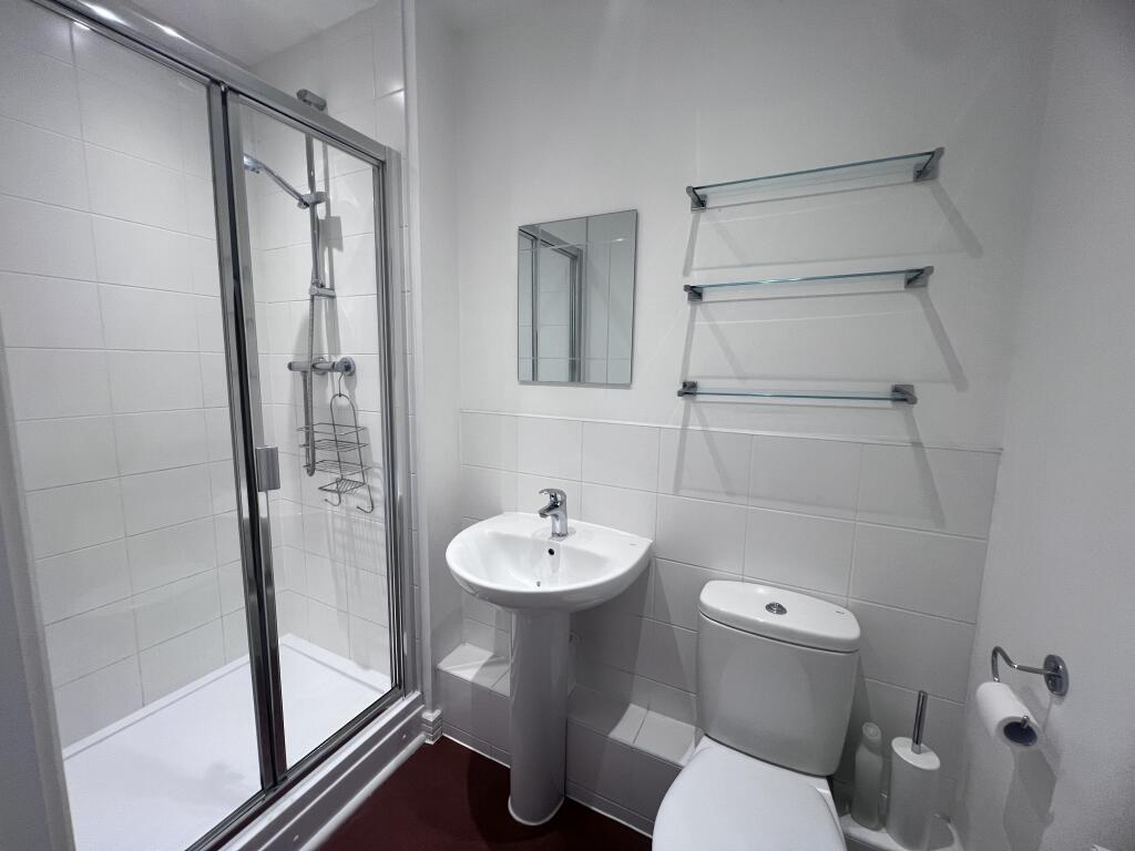 En-suite Bathroom