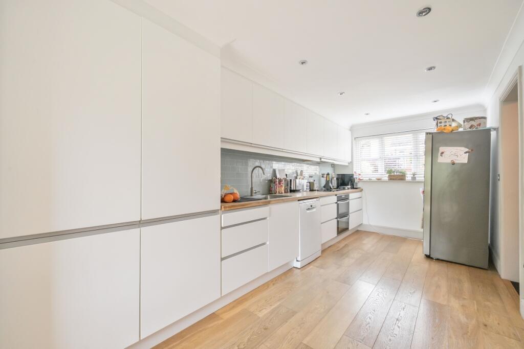 1298191-18-6836f4...