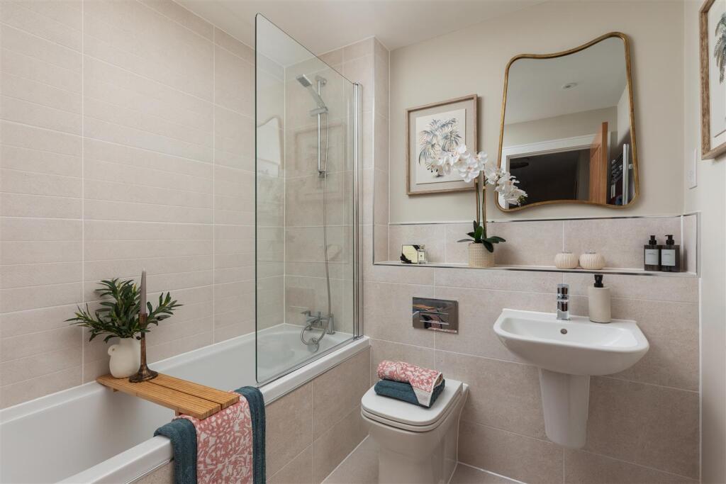 SHERBOURNE0765.jpg