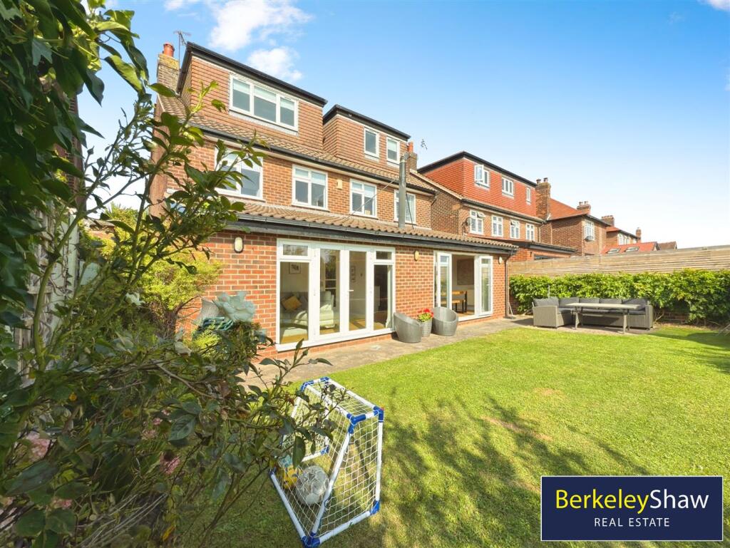 2d536e6b-C-4E1E-8001-6DA77CC92EBD-7367-0000013FEA9