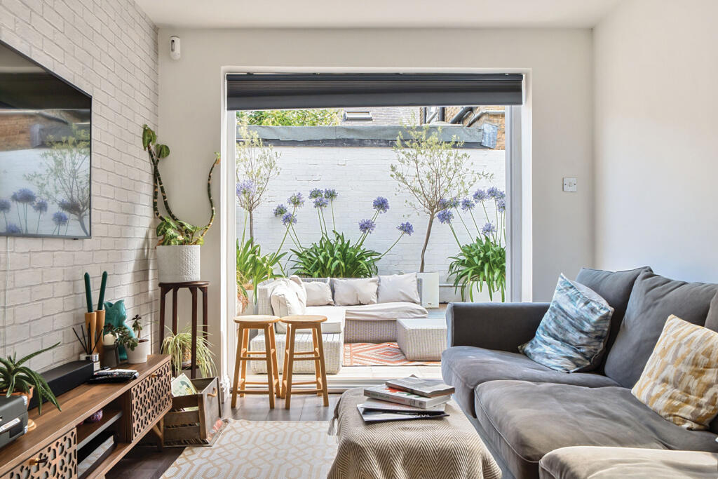 1334642-9-68921a8...