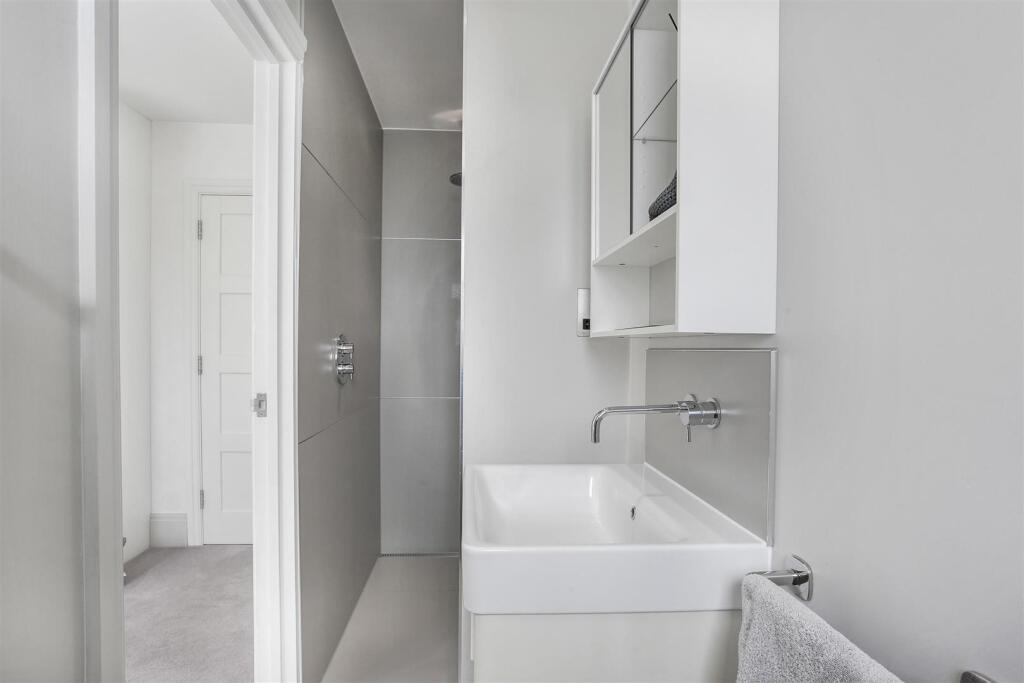 1442804326 -  56.jpg