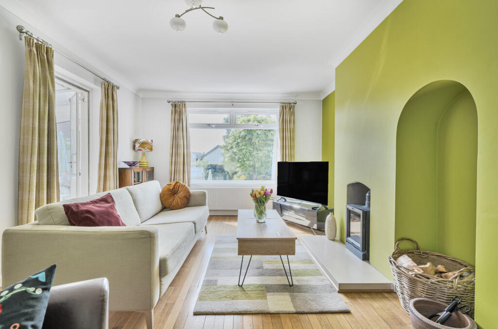 3-6819e6b5ed29c-1...