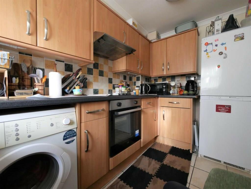 KITCHEN2