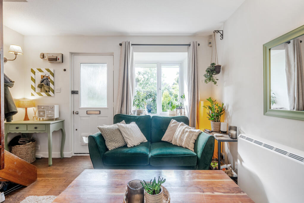 1296732-12-682e2a...