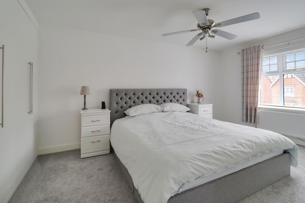 Main bedroom