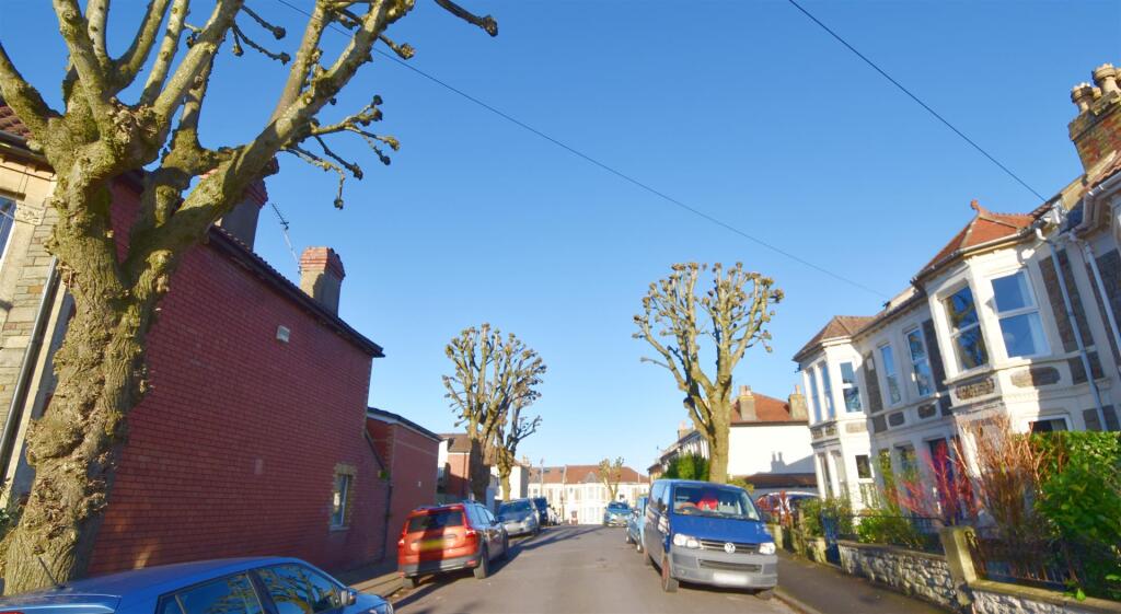 Street view.jpg