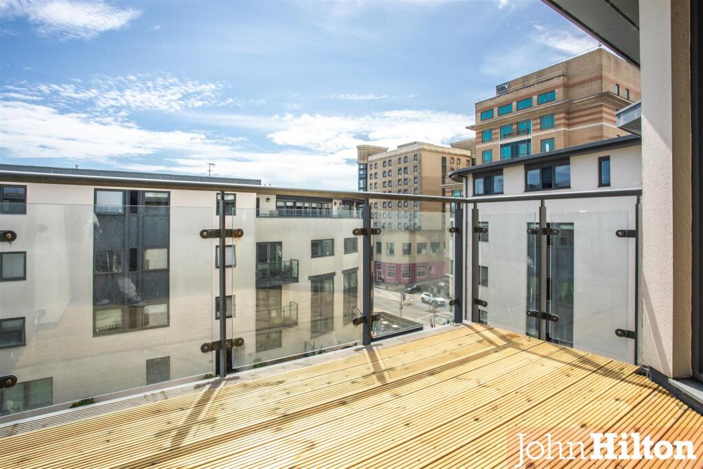 49 Avalon Balcony-11.jpg