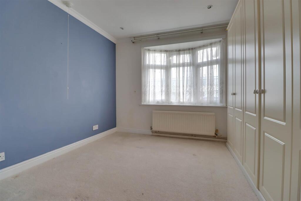 1 RETTENDON GRDNS UPDATED-7.jpg