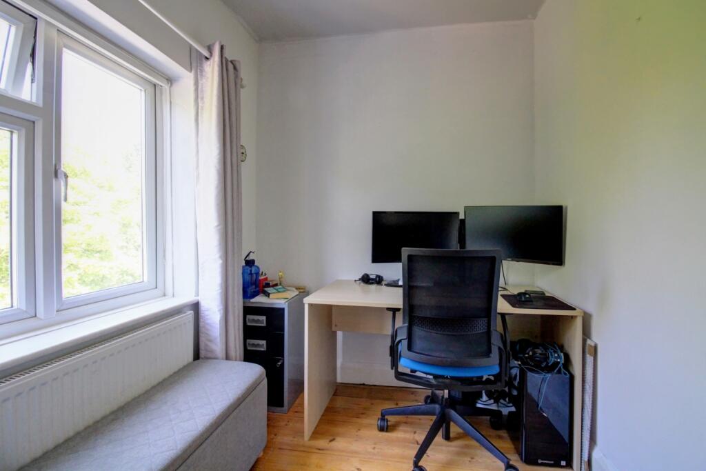 School Lane - Matt Clinton EweMove Kenilworth