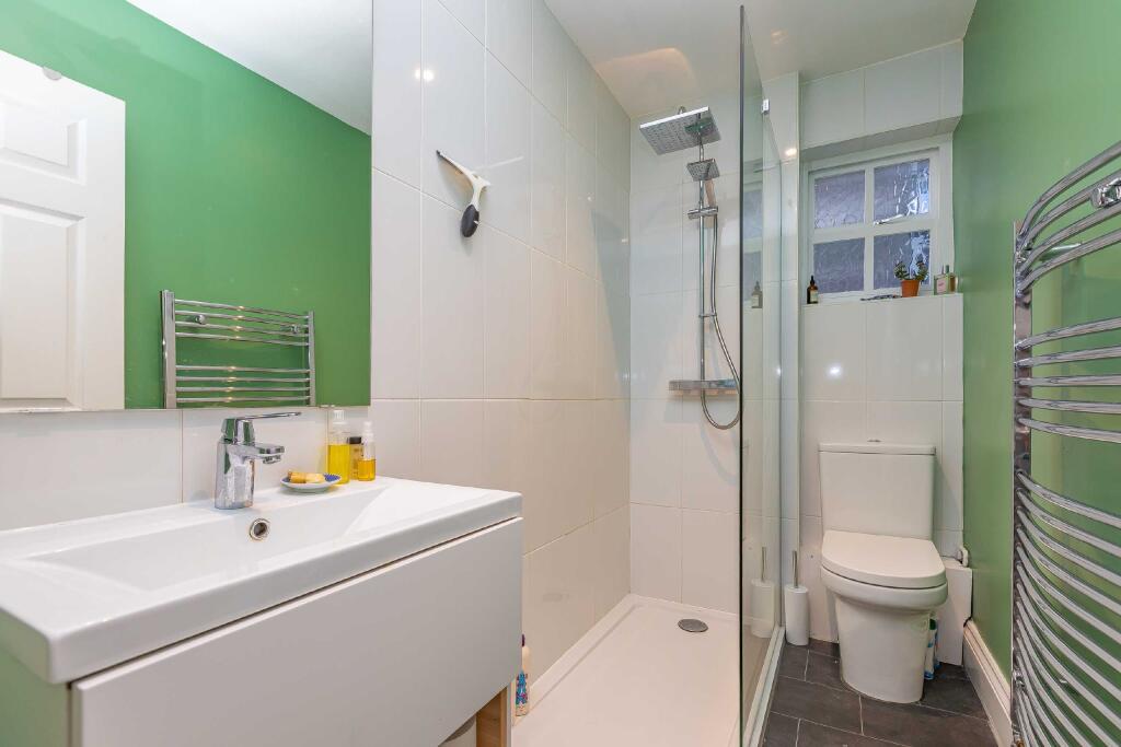 listing_189333_0016_5ba7fddd