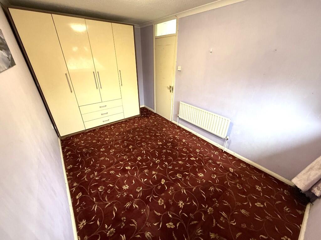 BEDROOM 1 (B)