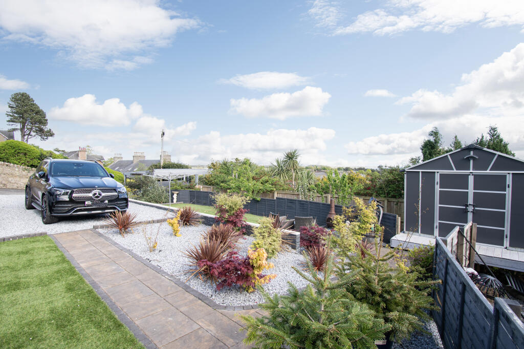 Garden &amp; Drive