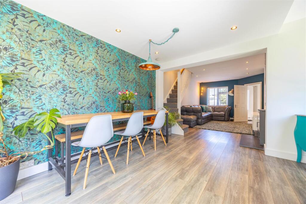 Lounge/Diner