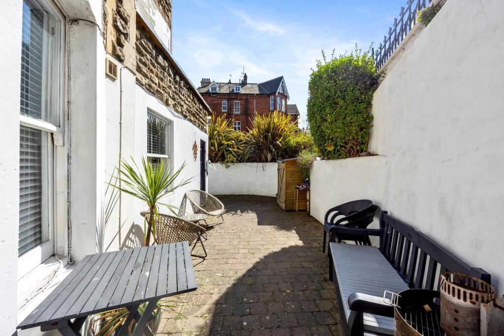 Cromwell Road, 37E-003.JPG