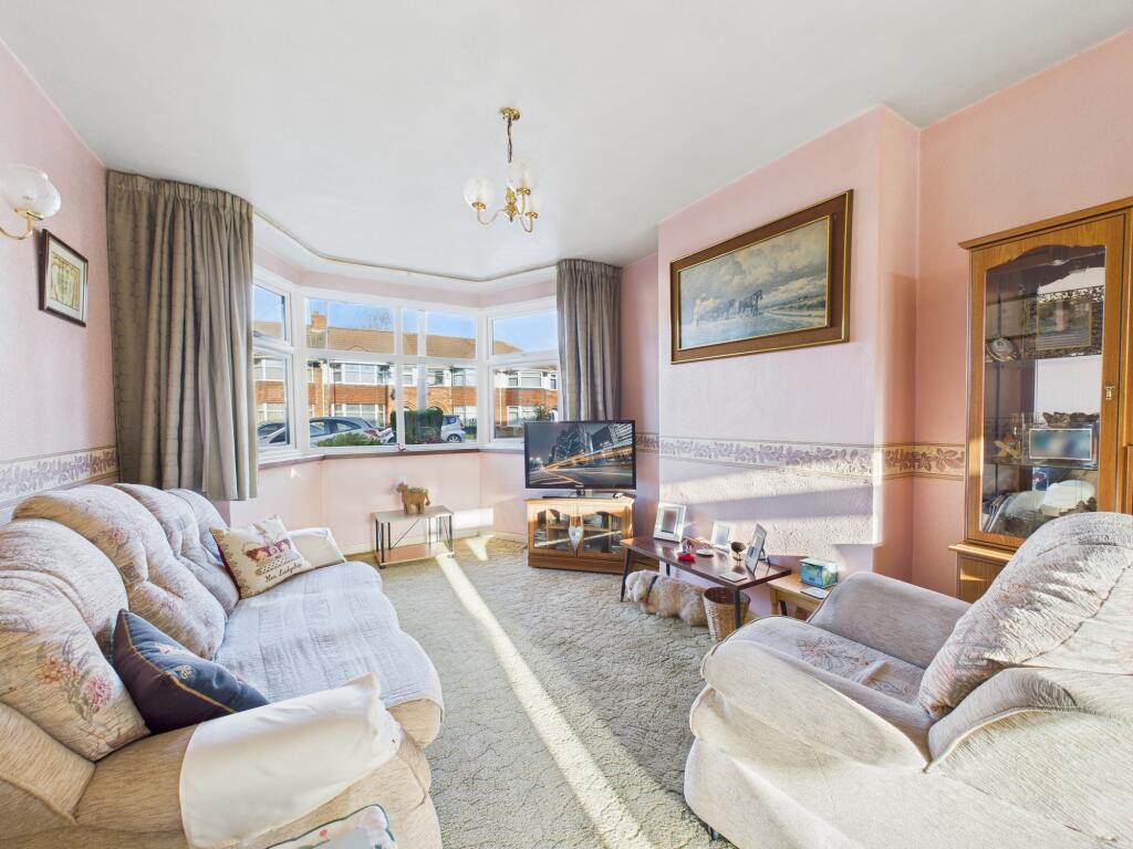 CAM05192G0-PR0184-STILL001