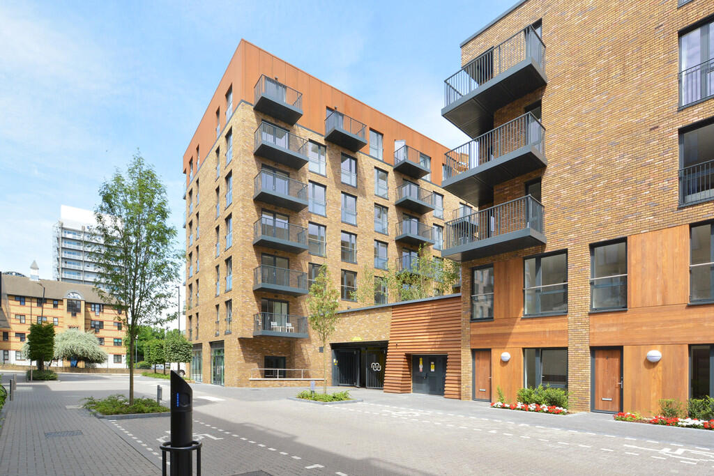 Quinton Court
