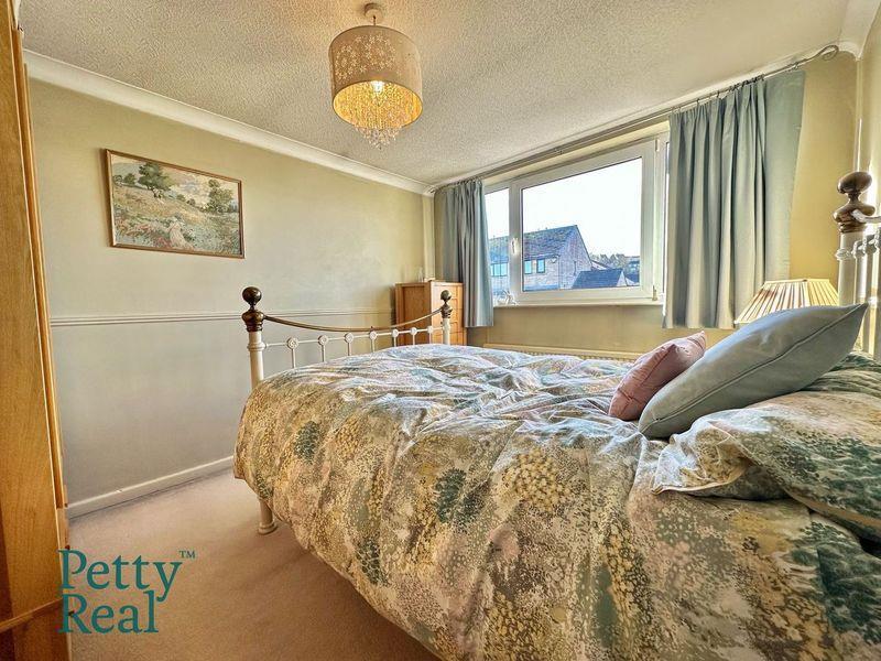 Kelswick Drive 3.jpeg