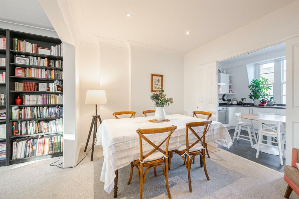 Coleherne Court 190-11-2. Low Res.jpg
