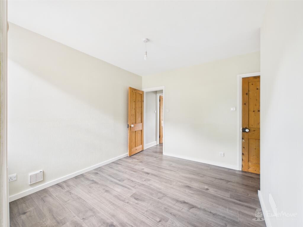 Dining Room- Mark Stephens EweMove Newmarket and S