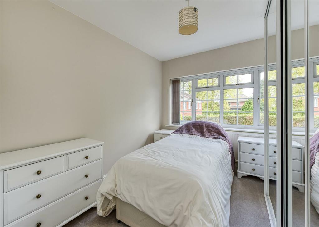 3 Greenhill Court-bed4.jpg