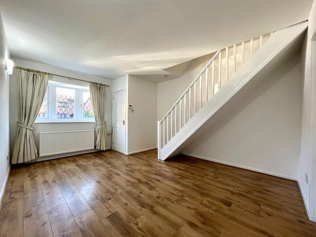 Living Room Aspect 2