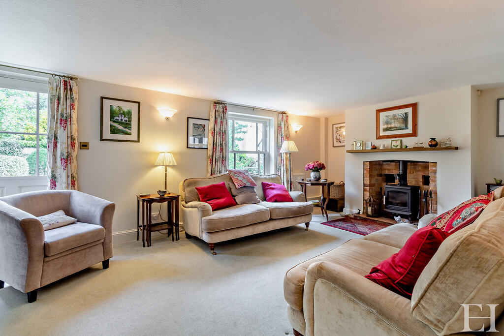 8658864-interiorW...