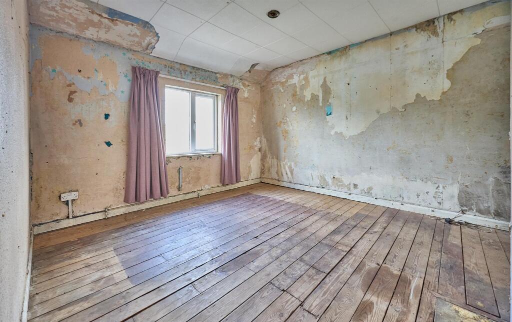 BEDROOM TWO TO FRONT