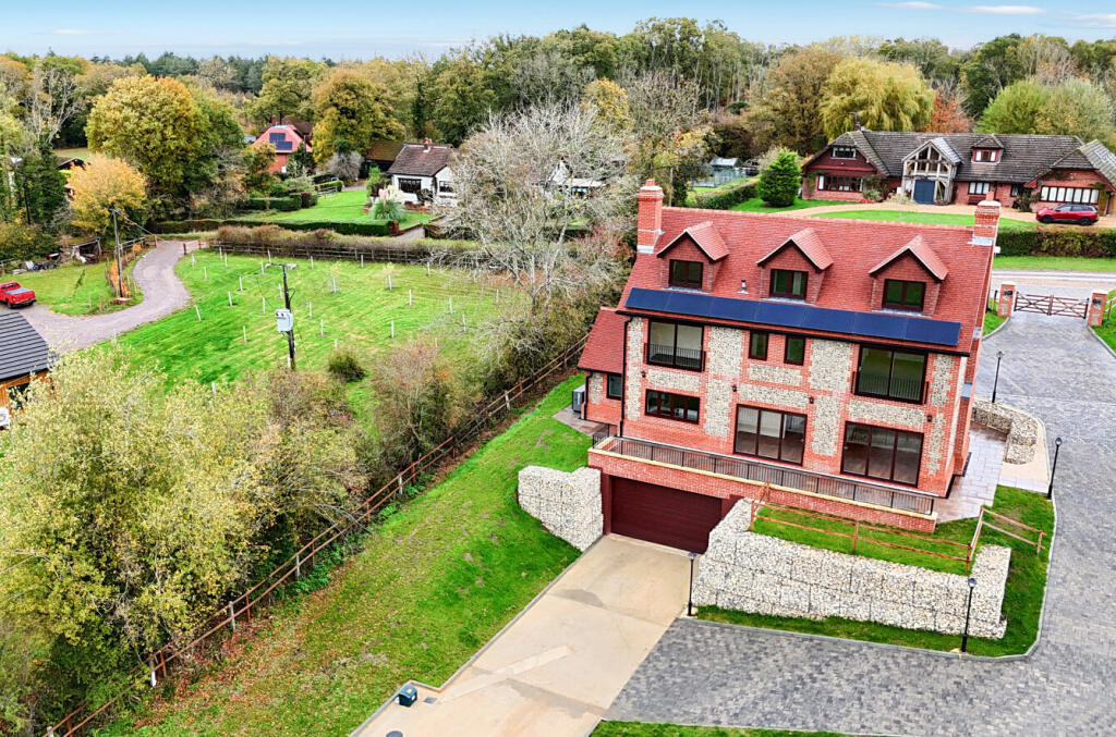 -6904f5e5a2172-13...