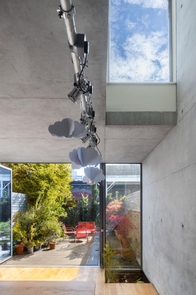 232028 - FrithvilleGardensLondon-JSouteyrat-144...