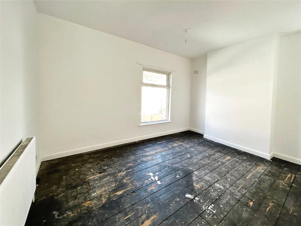 Main Bedroom