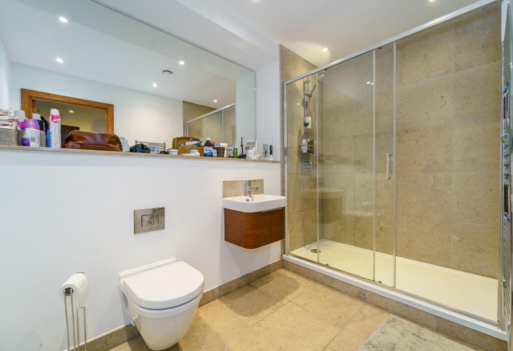 Master Bedroom Ensuite 