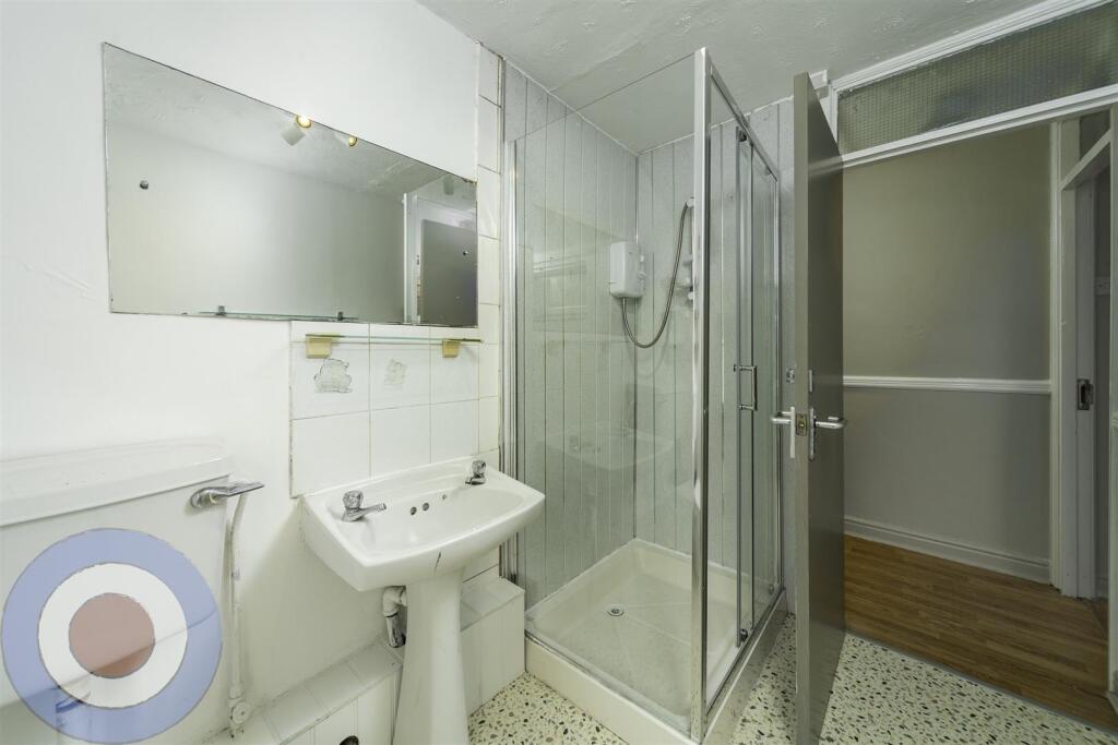 bath_2-Edit.jpg