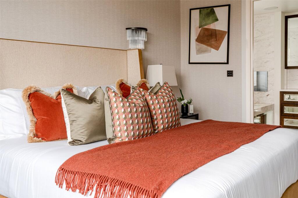 Doubel Bedroom