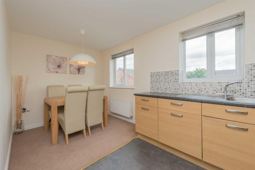 Fitted Dining Kitchen: