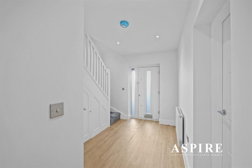 Aspire Estate Agents8.jpg