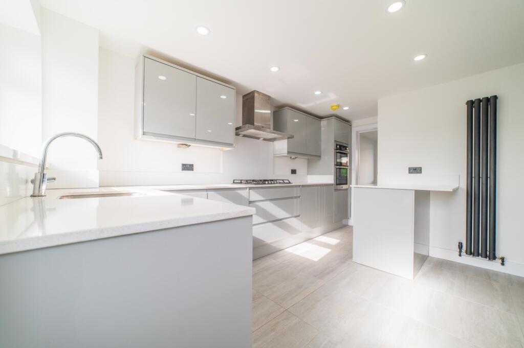 Call 02920 454555 to secure your viewing_3