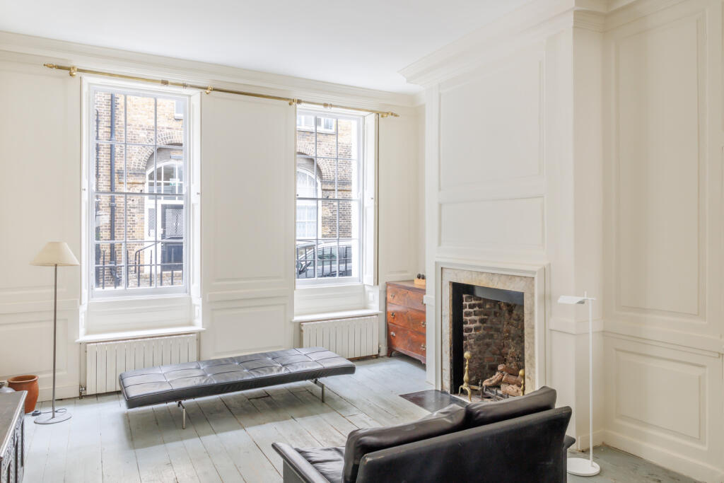 288596 - OldGloucesterStreetLondon-JSouteyrat-1...