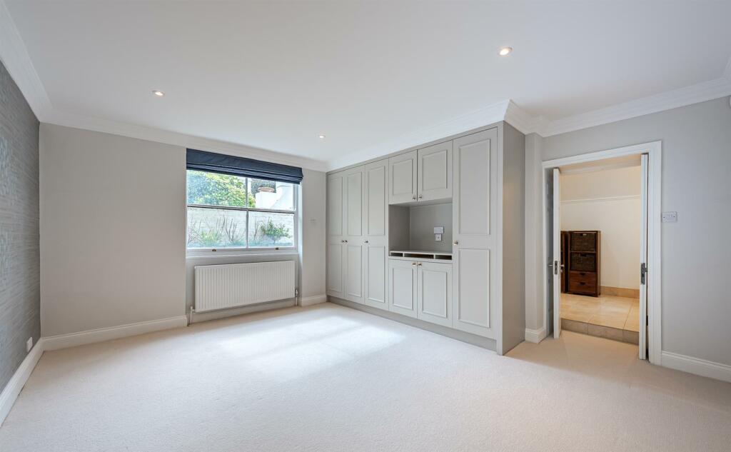 The Boltons 4 Gdn Flat 2024-10-2. Low Res.jpg
