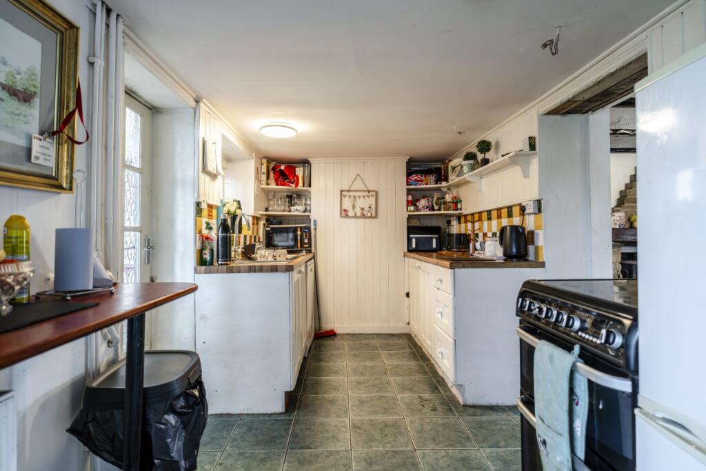 Church Farm Cottage-16 T202505231135.jpg
