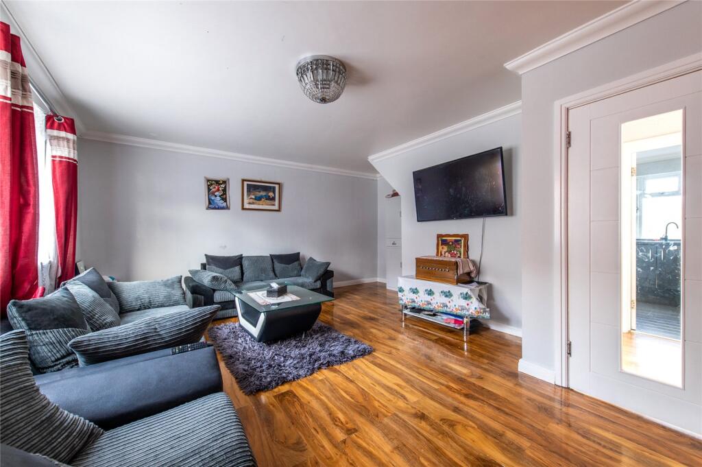 Taunton Vale, Gravesend, Kent, DA12