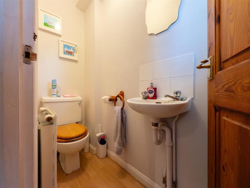 20250402105301 - IMG_5883 - 119 Foxglove avenue IP