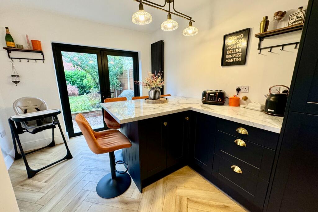 Kitchen/Family Room