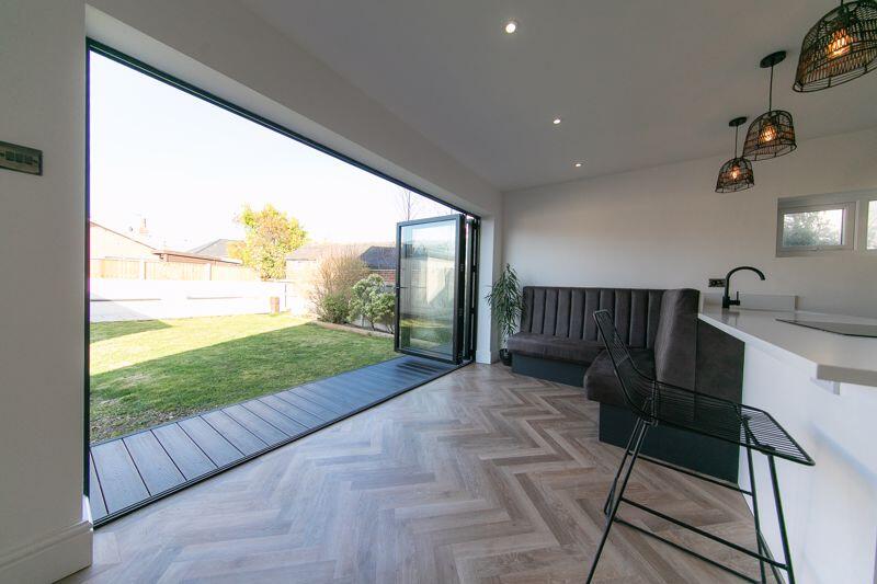 Bi-fold door to garden