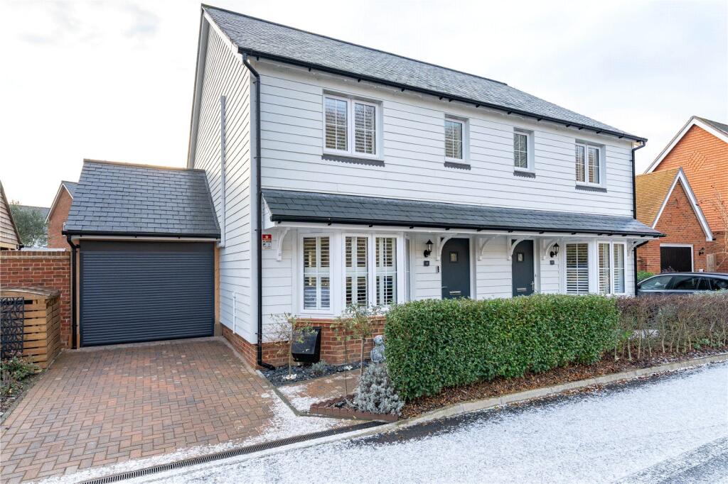 Bartlett Way, Allington, Maidstone, ME16