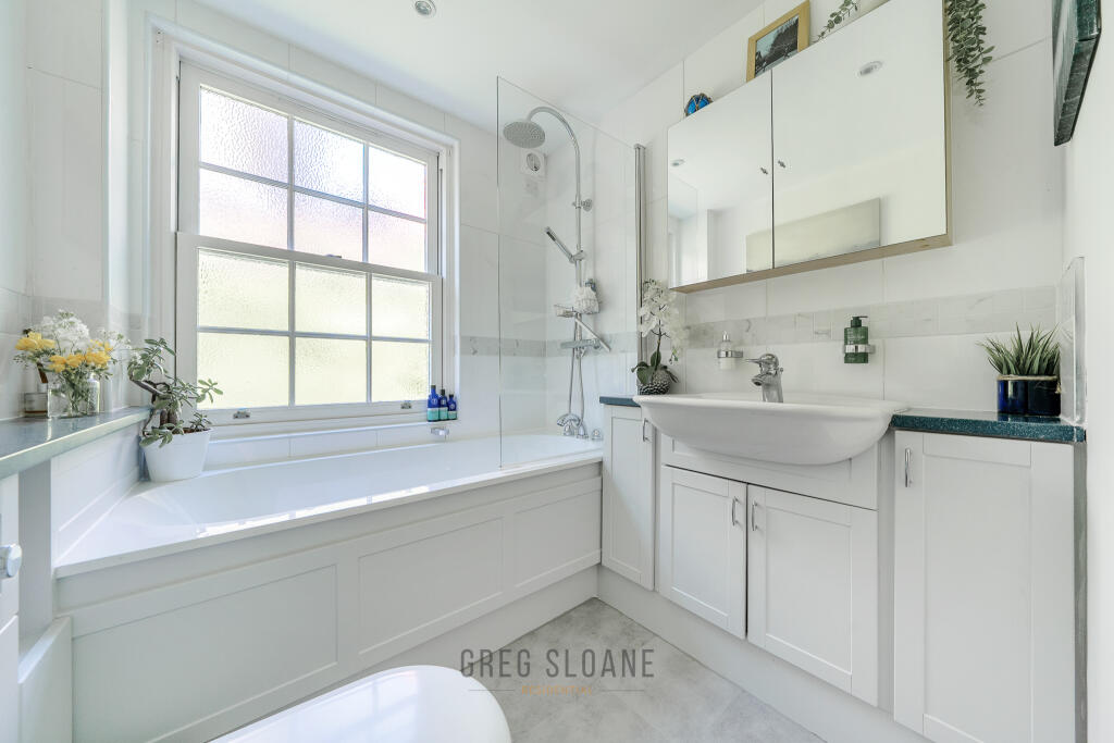 8-682336d542c7e-1289637-ARW-8