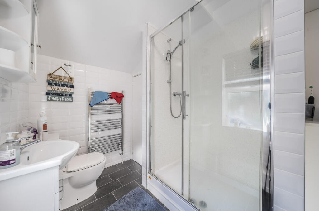 1358608-18-68d54a...